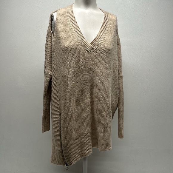 AllSaints Able Sweater Cold Shoulder Jumper Wool Alpaca Knit Cream Size Small - Picture 2 of 10